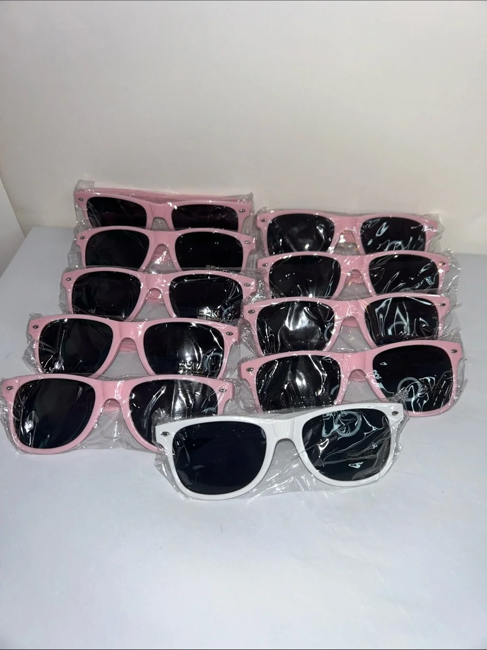 Bride and 9 Bride Squad- Classic Wayfarer Sunglasses - Pink and White